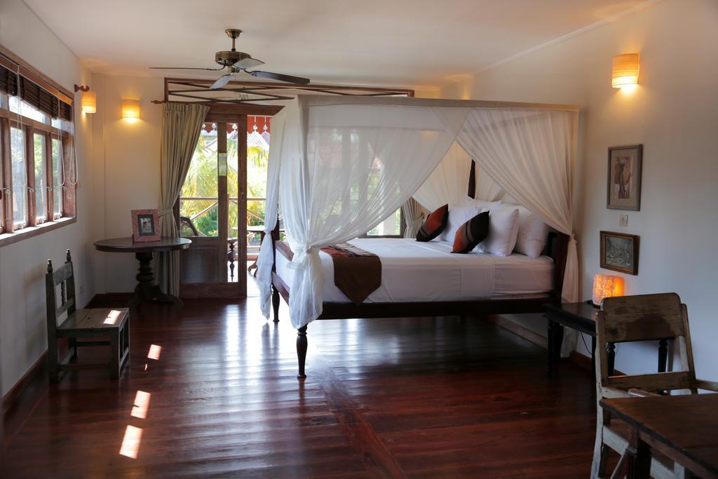 Villa Varuna Legian Szoba fotó